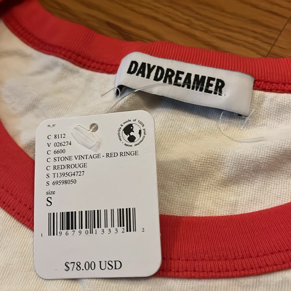Daydreamer red star ringer tee XS ⚠️⚠️⚠️read description small pinhole - Picture 4 of 5